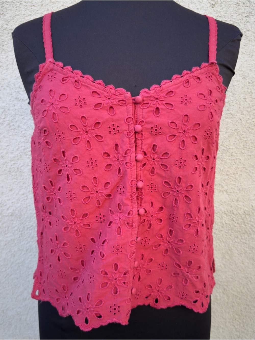 Abercrombie & Fitch Red Eyelet Button-Front Camisole